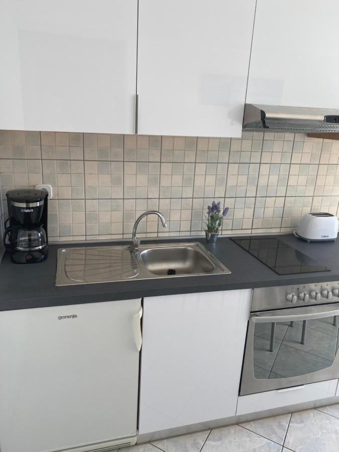 Apartmani Leona Bibinje Eksteriør billede