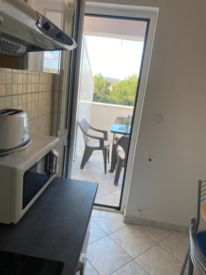 Apartmani Leona Bibinje Eksteriør billede