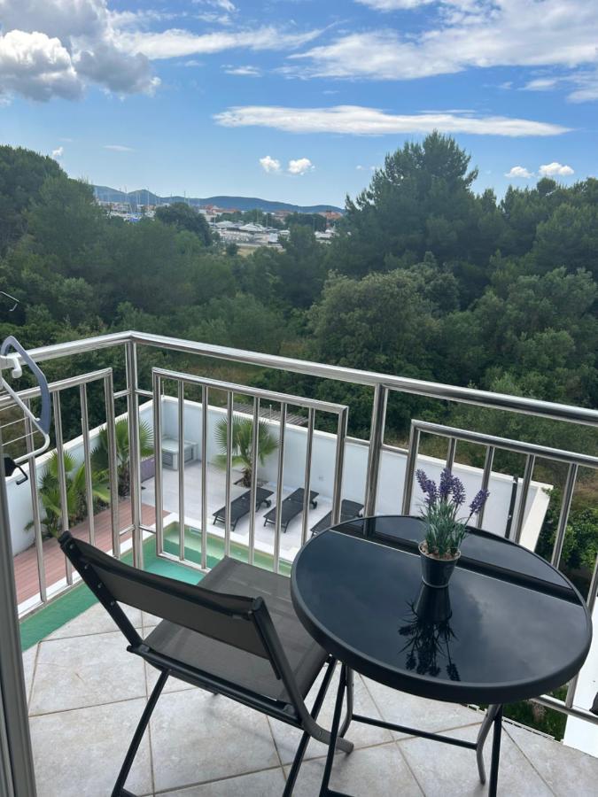 Apartmani Leona Bibinje Eksteriør billede