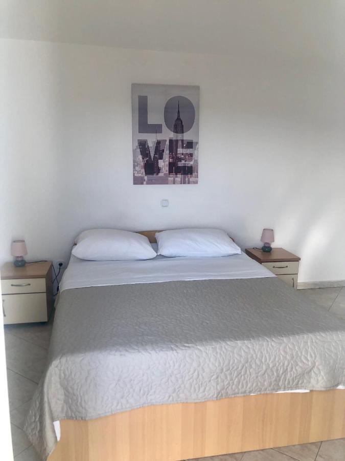 Apartmani Leona Bibinje Eksteriør billede
